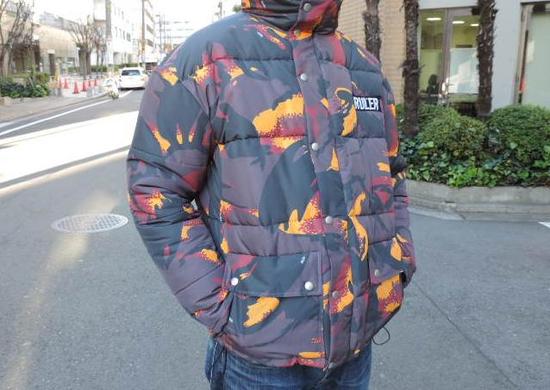 ruler down JKT blackred.JPG